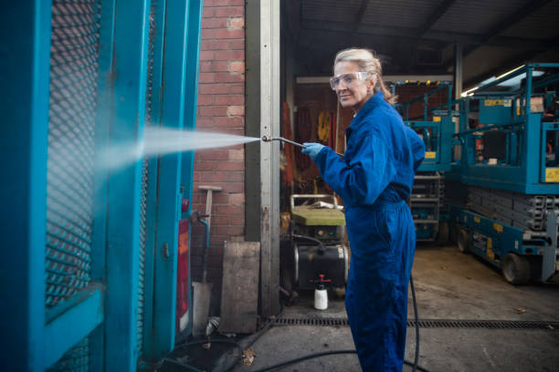 Best Rust Removal  in Walkersville, MD